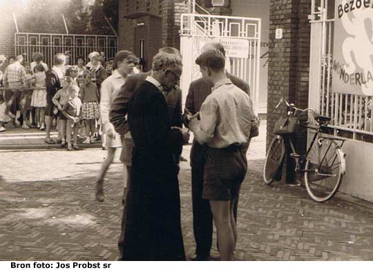Baardkoor op pad naar Eindhoven