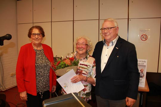 Nel van Hout jubilaris 50 jaar